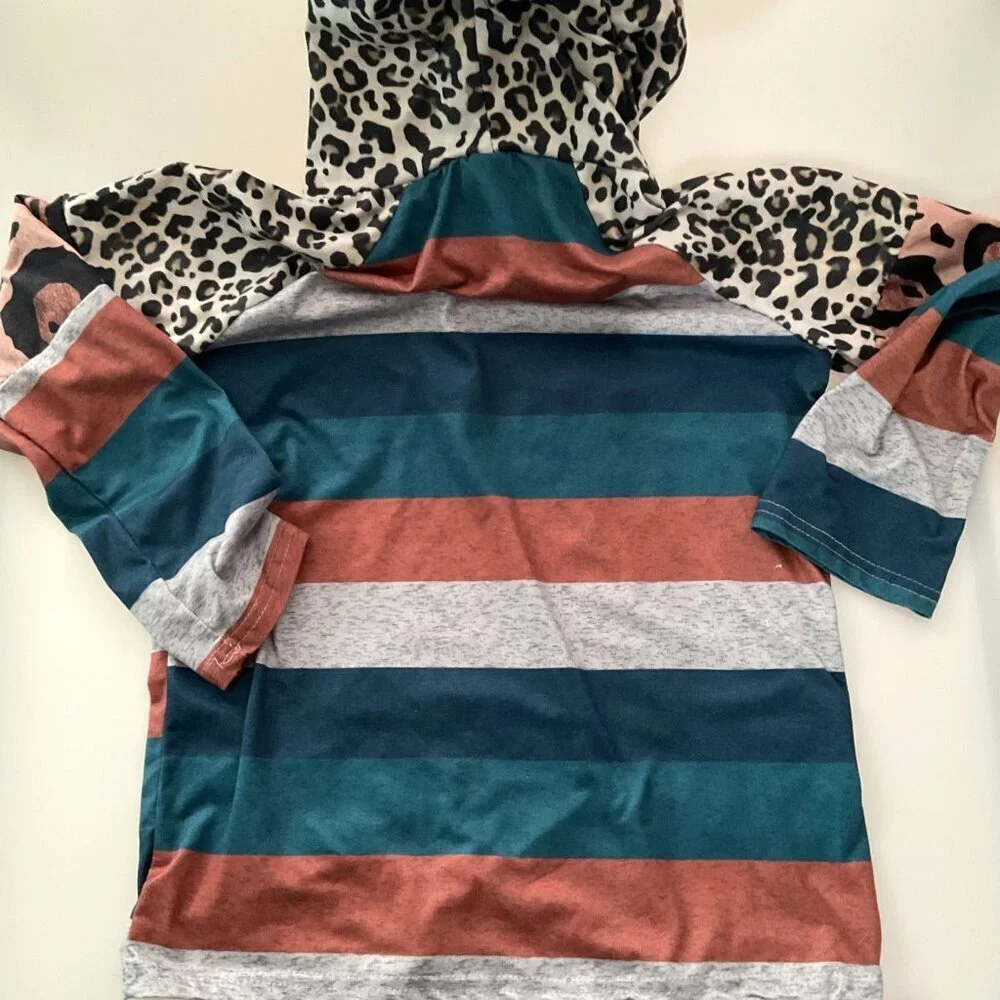 LEOPARD STRIPED LIGHTWEIGHT SOFT HOODIE